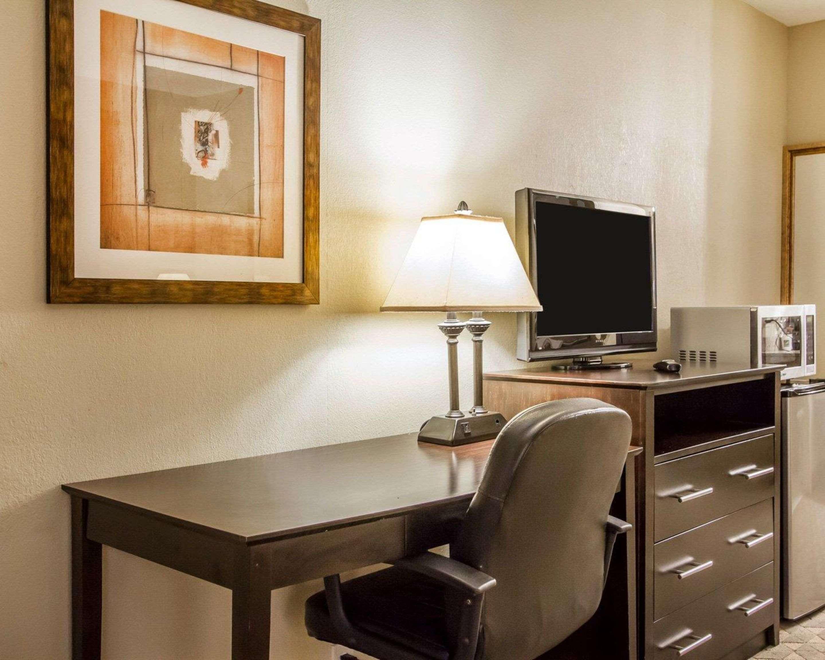 Quality Inn & Suites Greenville I-65 Экстерьер фото