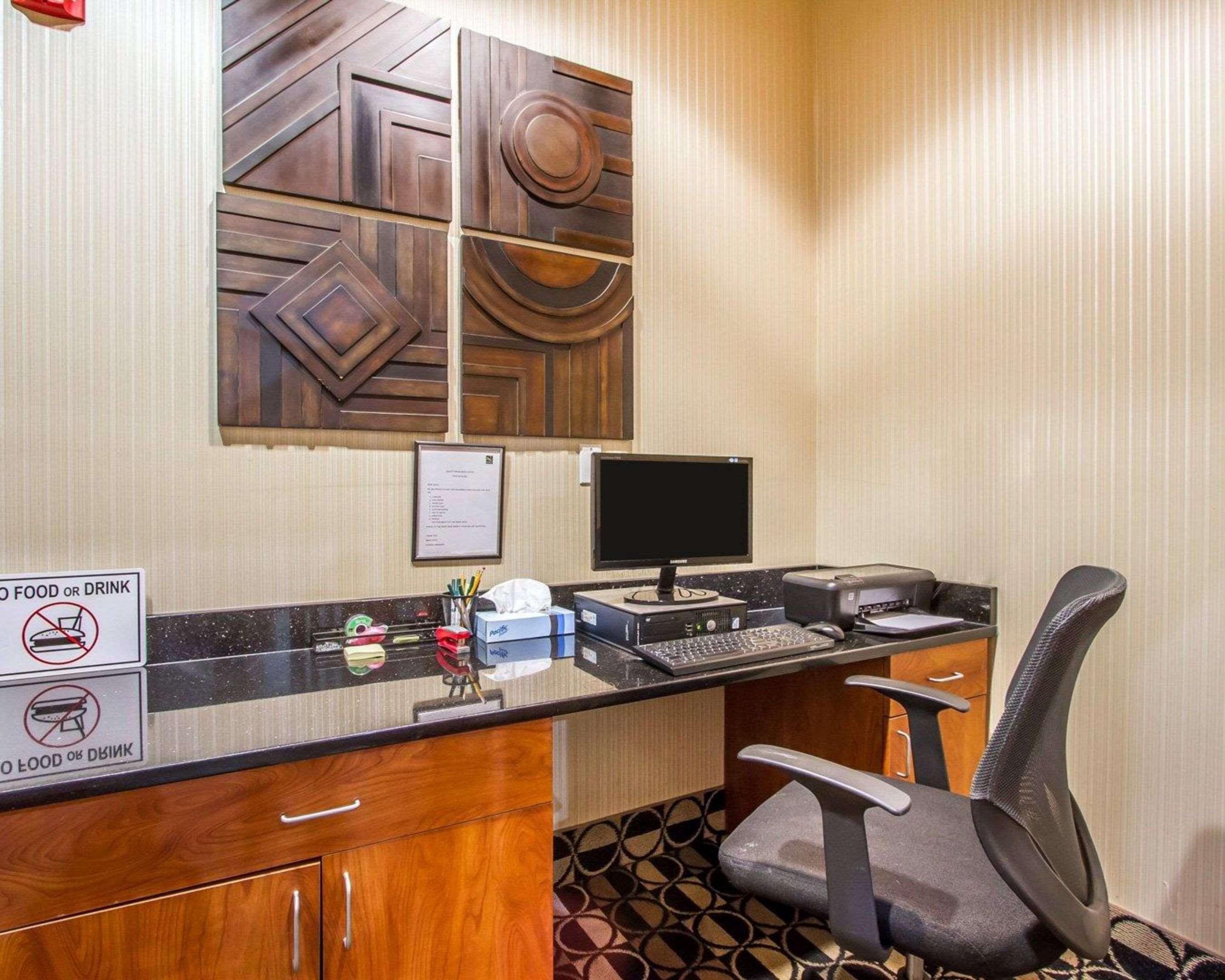 Quality Inn & Suites Greenville I-65 Экстерьер фото