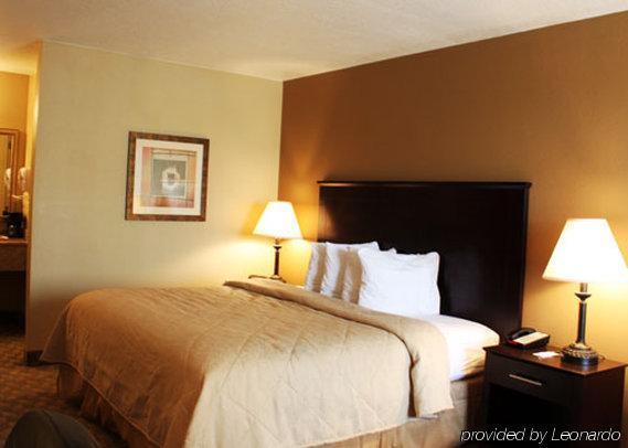 Quality Inn & Suites Greenville I-65 Номер фото