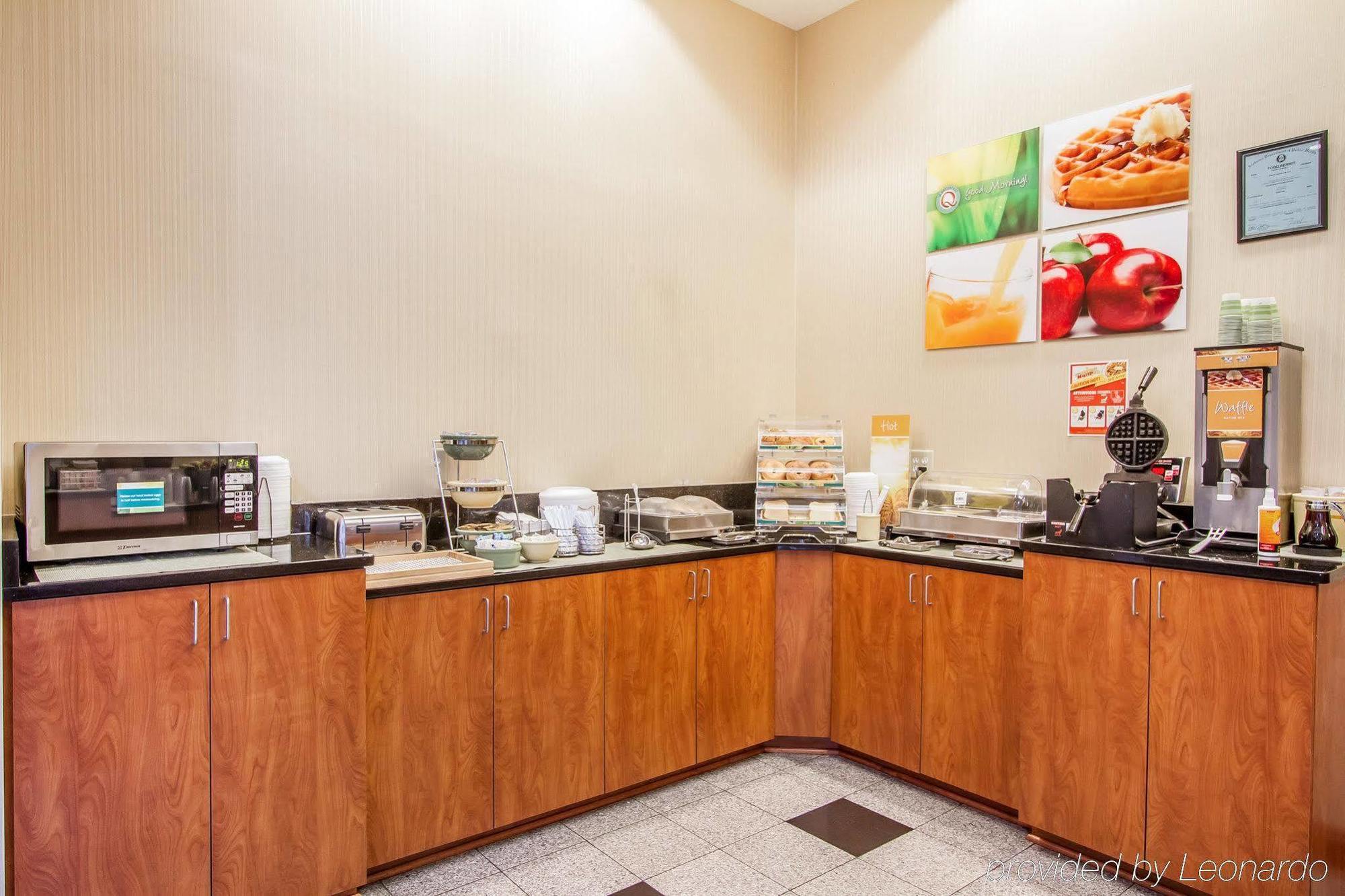 Quality Inn & Suites Greenville I-65 Экстерьер фото